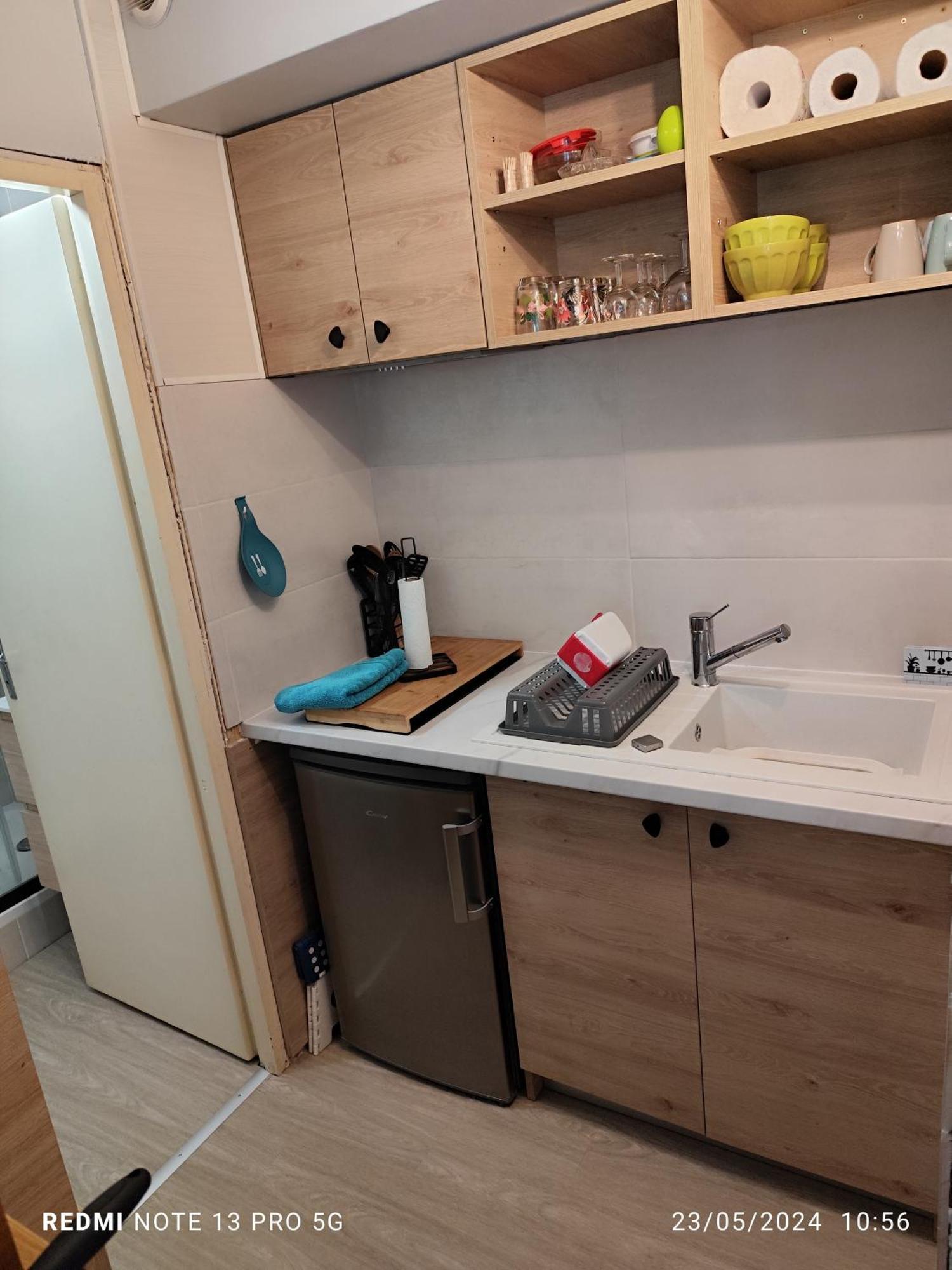 Location T1 Hyper Centre 350 M Des Thermes 200 M Des Telecabines Deuxieme Etage Avec Ascenseur Appartement